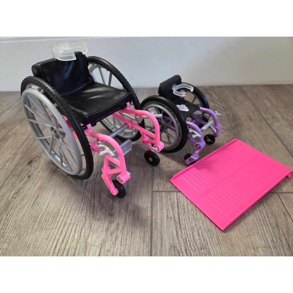 Mattel Barbie & Chelsea Doll Accessory Lot -‎ Pink Purple Rolling Chairs & Ramp